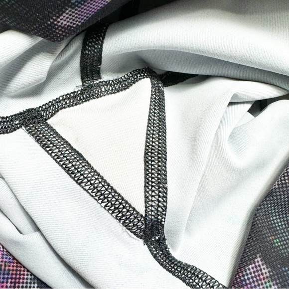 🤖#37 LULULEMON sz 4 Wunder Under High Rise 25” Full-On Luxtreme Actívate Floral - Picture 6 of 8